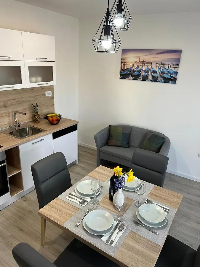 Apartman Ana Apartment Crno