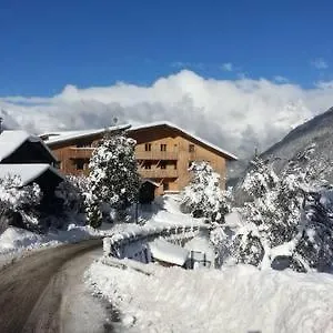 le-chalet-des-aillouds.hotels-rhonealpes.com/